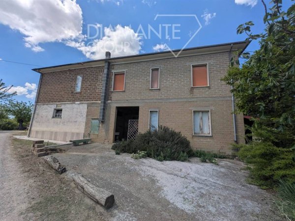 casa semindipendente in vendita a Montepulciano in zona Abbadia