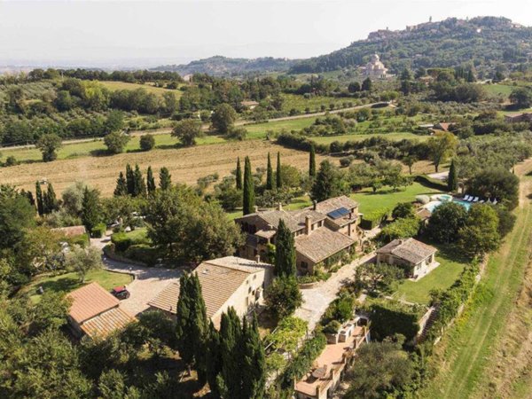 casa indipendente in vendita a Montepulciano