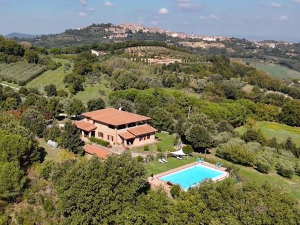 casa indipendente in vendita a Montepulciano
