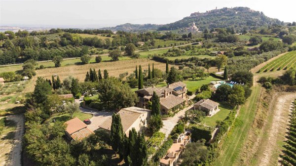 casa indipendente in vendita a Montepulciano
