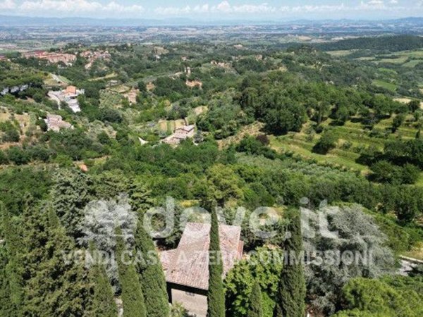 casa indipendente in vendita a Montepulciano