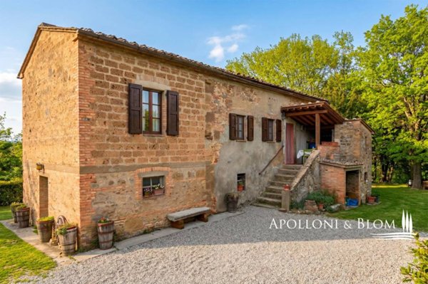 casa indipendente in vendita a Montepulciano