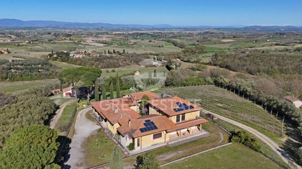 casa indipendente in vendita a Montepulciano