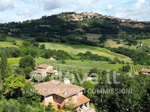 casa indipendente in vendita a Montepulciano