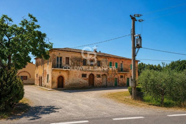 casa indipendente in vendita a Montepulciano