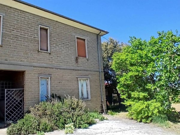 casa indipendente in vendita a Montepulciano