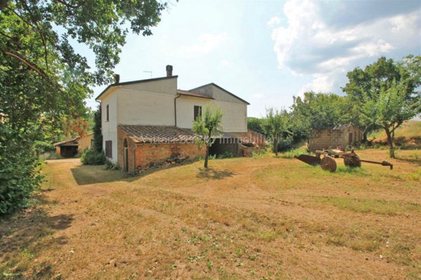 casa indipendente in vendita a Montepulciano in zona Ascianello