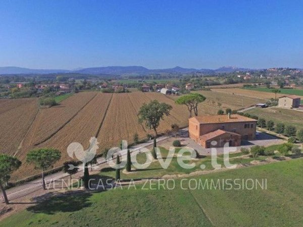 casale in vendita a Montepulciano