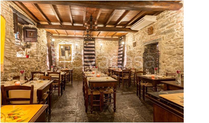 negozio in vendita a Montepulciano