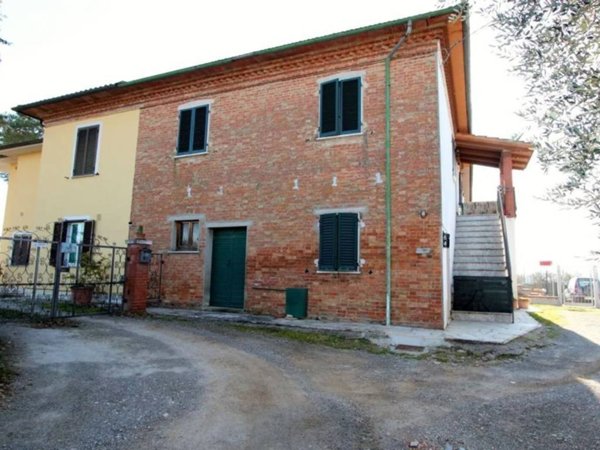 casa indipendente in vendita a Montepulciano in zona Montepulciano Stazione