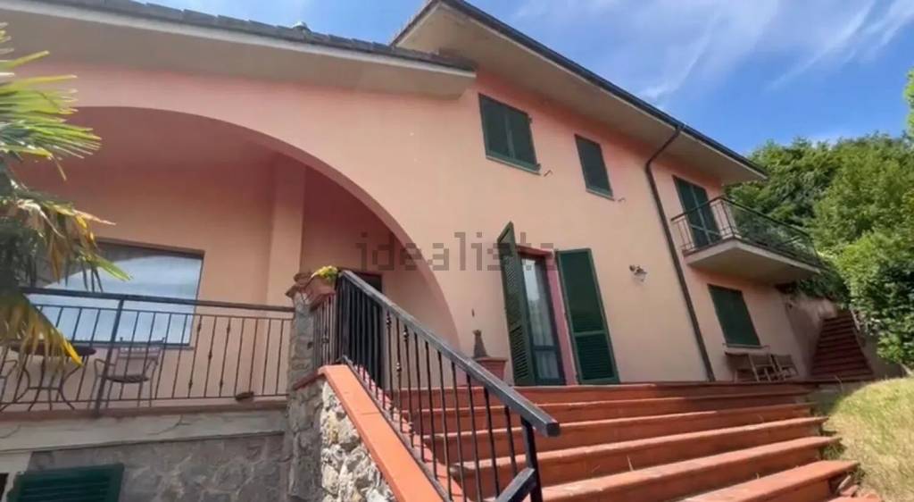 casa indipendente in vendita a Montepulciano in zona Sant'Albino