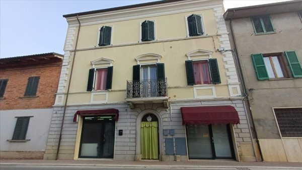 casa indipendente in vendita a Montepulciano in zona Valiano