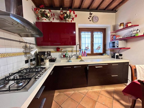 casa indipendente in vendita a Monteriggioni in zona Badesse