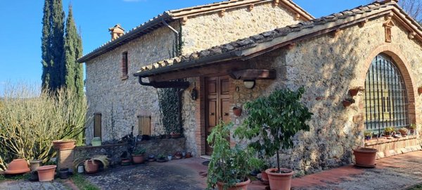 casa indipendente in vendita a Monteriggioni in zona Badesse