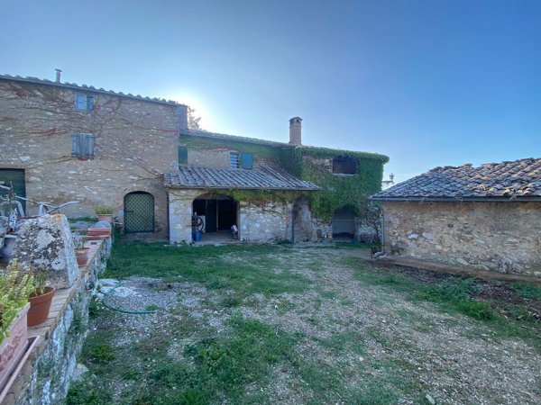 locale di sgombero in vendita a Monteriggioni