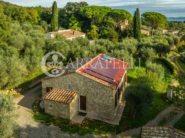 casa indipendente in vendita a Monteriggioni