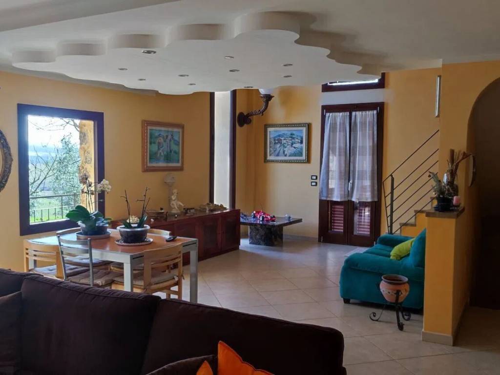 casa indipendente in vendita a Monteriggioni