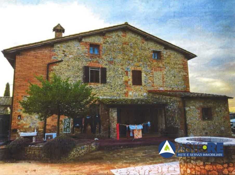casa indipendente in vendita a Monteriggioni in zona Uopini
