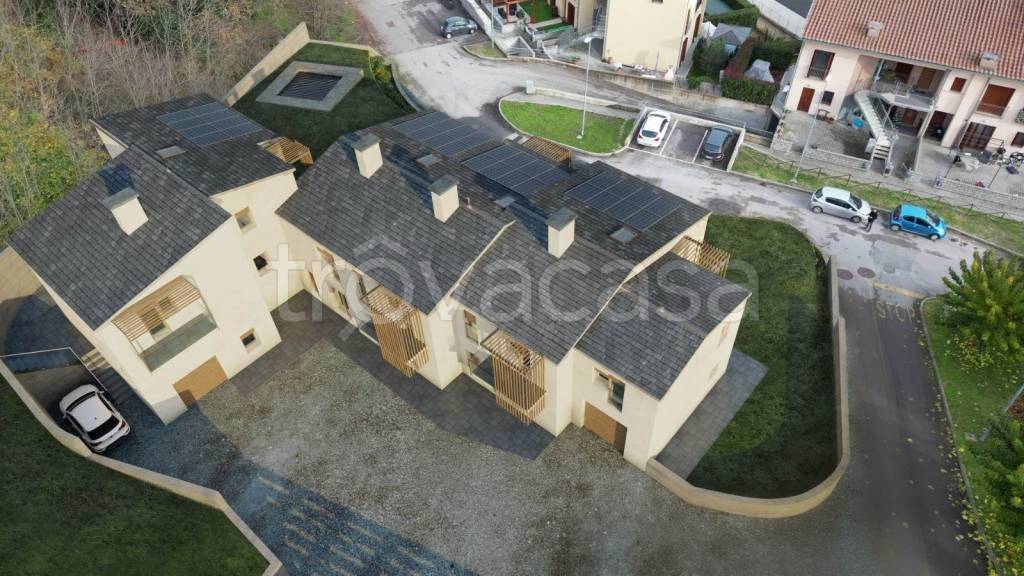 casa indipendente in vendita a Monteriggioni in zona Uopini
