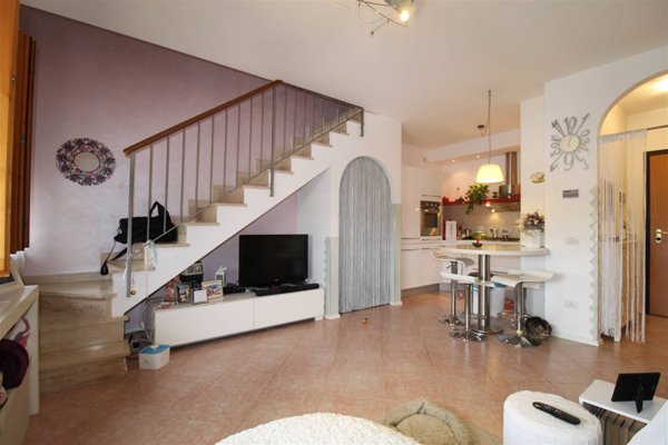 appartamento in vendita a Monteriggioni in zona Castellina Scalo