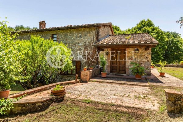casa indipendente in vendita a Monteriggioni in zona Uopini