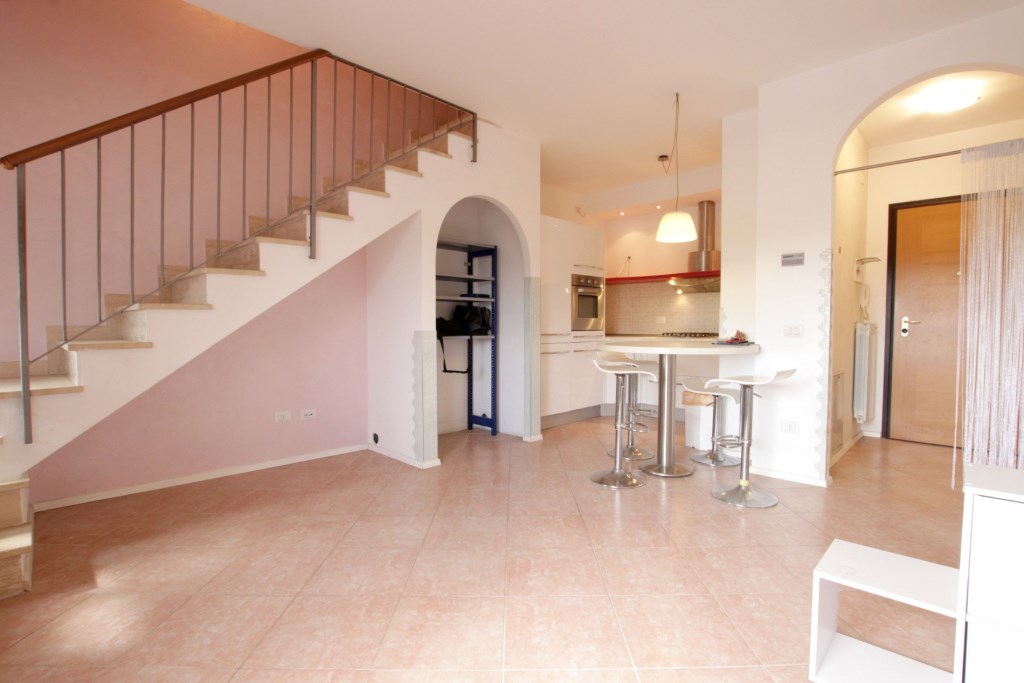 appartamento in vendita a Monteriggioni in zona Castellina Scalo