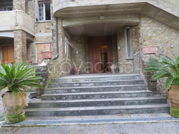 casa indipendente in vendita a Monteriggioni in zona Uopini