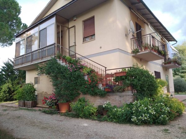 casa indipendente in vendita a Monteriggioni