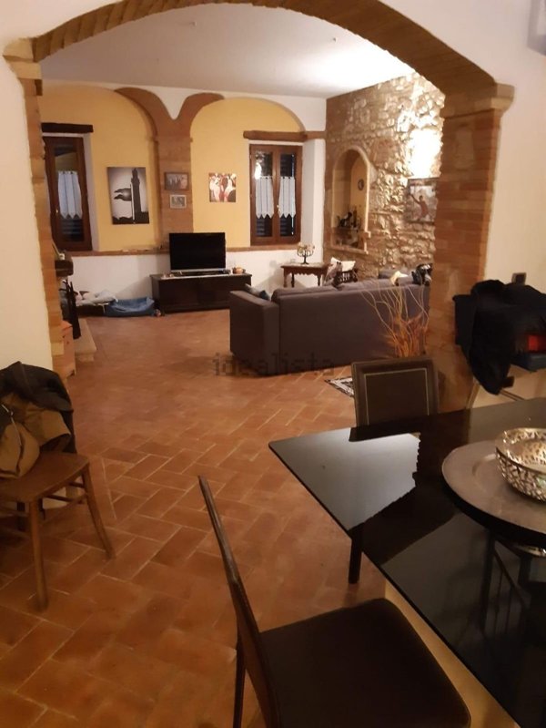 casa indipendente in vendita a Monteriggioni