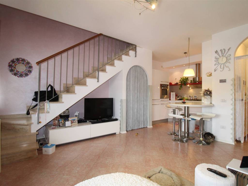 appartamento in vendita a Monteriggioni in zona Castellina Scalo