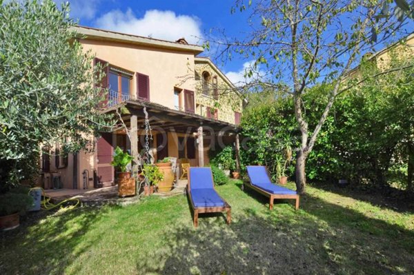 appartamento in vendita a Monteriggioni in zona Strove