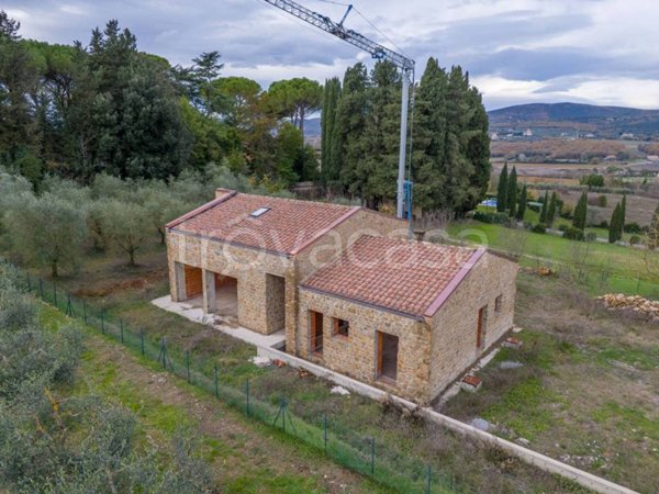 casa indipendente in vendita a Monteriggioni