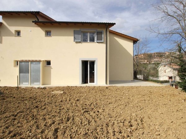 casa indipendente in vendita a Monteriggioni in zona Uopini