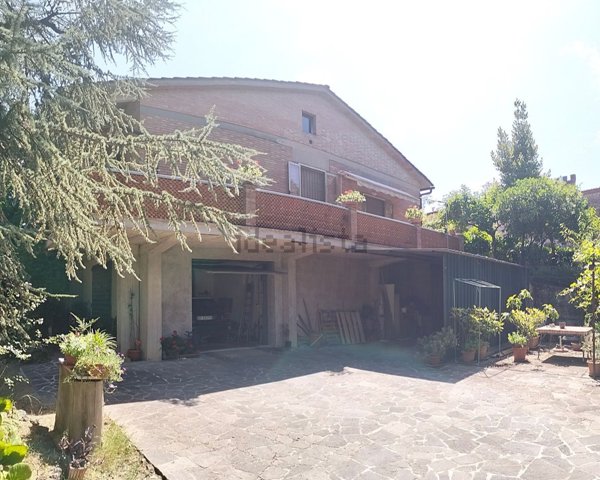 casa indipendente in vendita a Monteriggioni