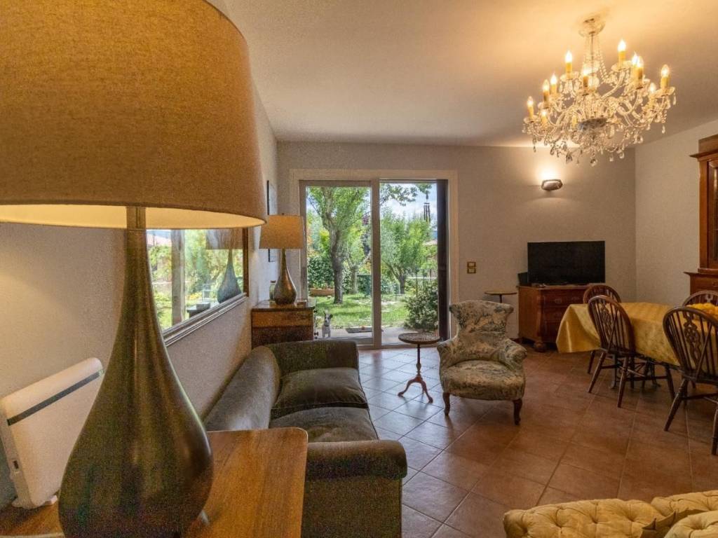 casa indipendente in vendita a Monteriggioni in zona Strove