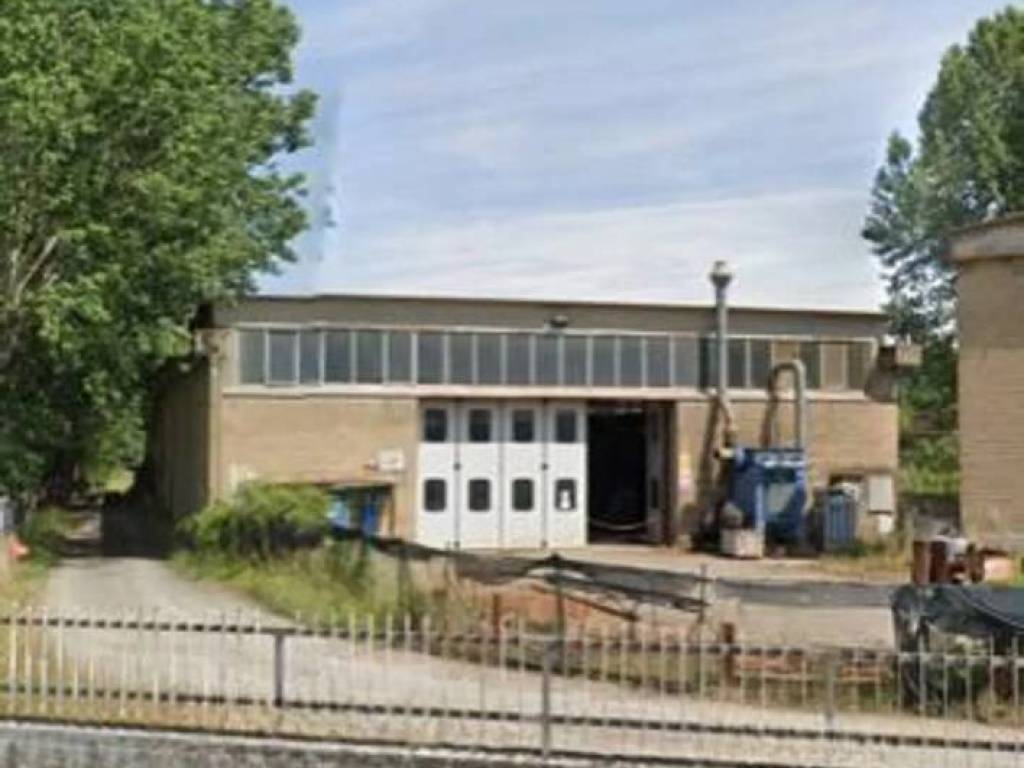 capannone in vendita a Monteriggioni