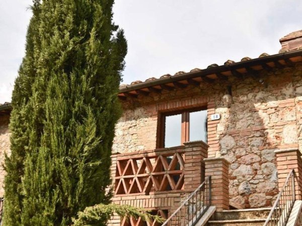 casa indipendente in vendita a Monteriggioni in zona Castellina Scalo