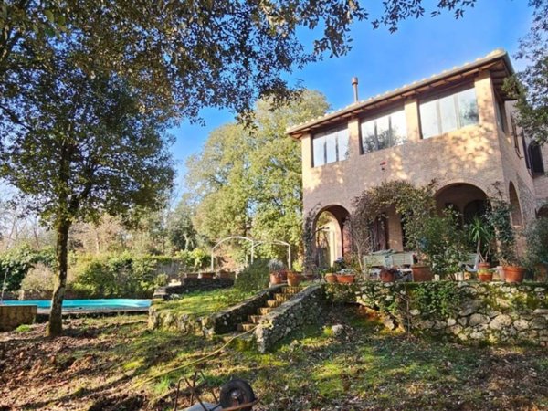 casa indipendente in vendita a Monteriggioni in zona Santa Colomba