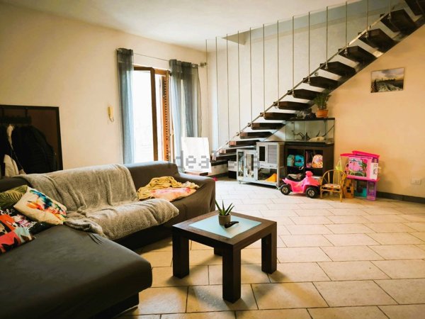 appartamento in vendita a Monteriggioni in zona Castellina Scalo