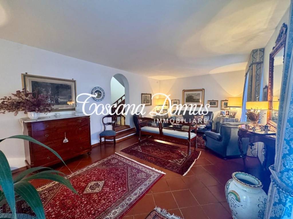 casa indipendente in vendita a Monteriggioni in zona Uopini