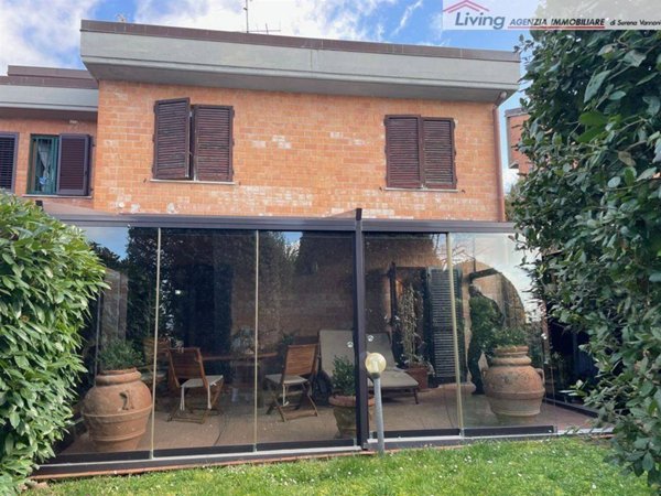 casa indipendente in vendita a Monteriggioni in zona Uopini