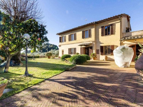 casa indipendente in vendita a Monteriggioni in zona Belverde