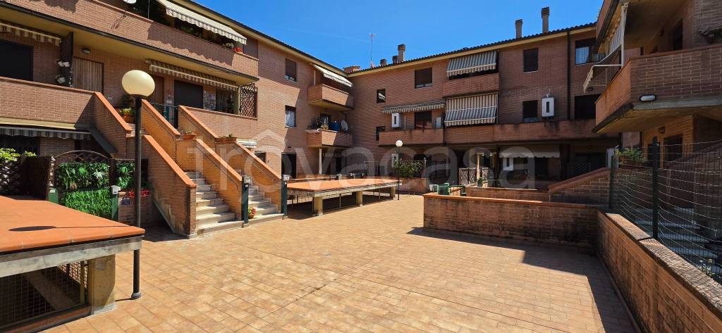 appartamento in vendita a Monteriggioni in zona Badesse