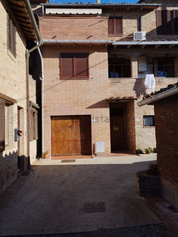 appartamento in vendita a Monteroni d'Arbia
