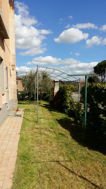 appartamento in vendita a Monteroni d'Arbia