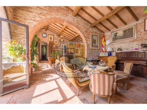 casa indipendente in vendita a Monteroni d'Arbia