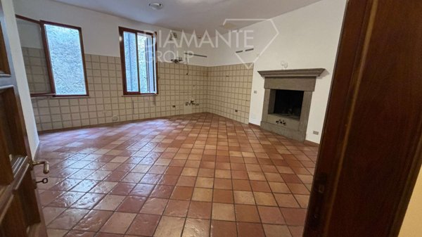 appartamento in vendita a Monteroni d'Arbia