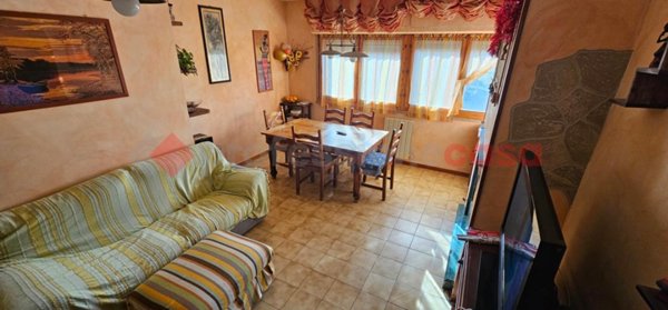 appartamento in vendita a Monteroni d'Arbia in zona Ponte a Tressa