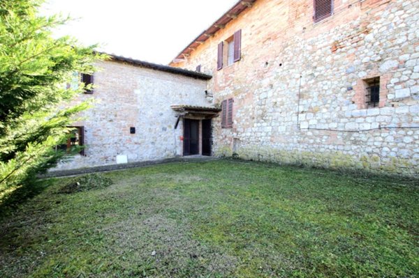 appartamento in vendita a Monteroni d'Arbia in zona Ville di Corsano