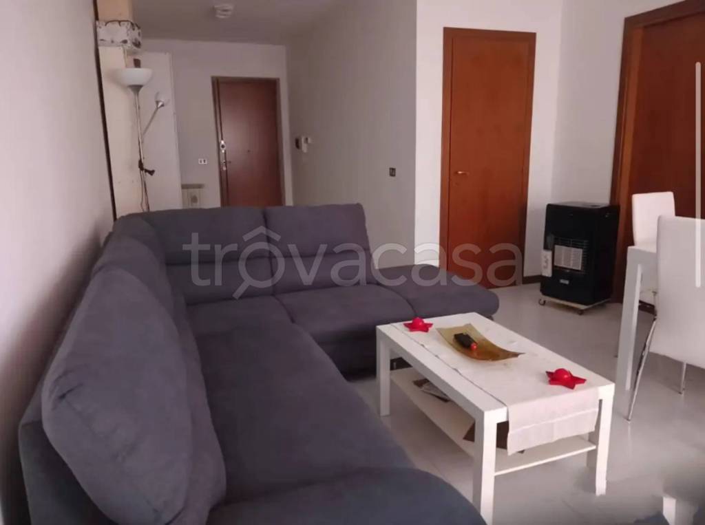 appartamento in vendita a Monteroni d'Arbia in zona Ponte a Tressa